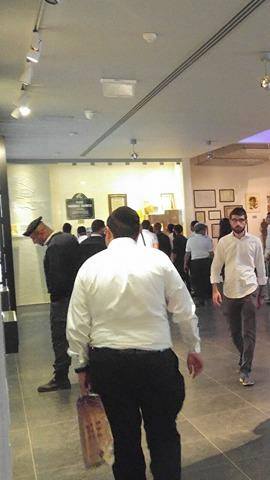 إسرائيليون في متحف محمود درويش