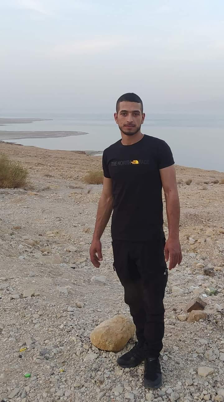 أحمد محمد ذيب فشافشة (22 عامًا)، اغتالته قوة خاصة إسرائيلية في بلدته جبع جنوب جنين فجر يوم 9 آذار.