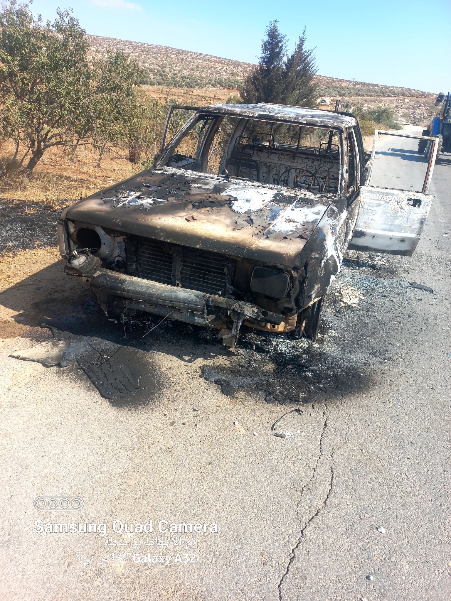أحرق مستوطنون مؤخرًا سيارة للأستاذ ياسر في المغير