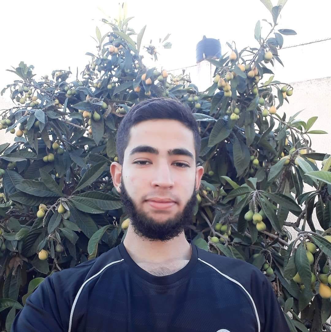 عبد الكريم بديع الشيخ (21 عامًا)، من سنيريا جنوب قلقيلية، واستشهد برصاص مستوطن يوم 10 آذار.