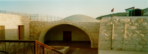 قبر يوسف
