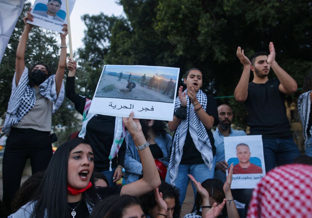تظاهرة في مدينة الناصرة للإشادة بأسرى نفق الحرية من جلبوع - AHMAD GHARABLI/ Getty Images