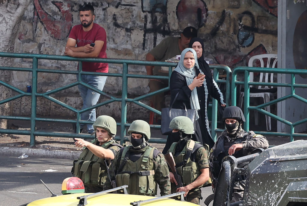 انتشار لعناصر من الأجهزة الأمنية الفلسطينية وسط نابلس - JAAFAR ASHTIYEH/ Getty