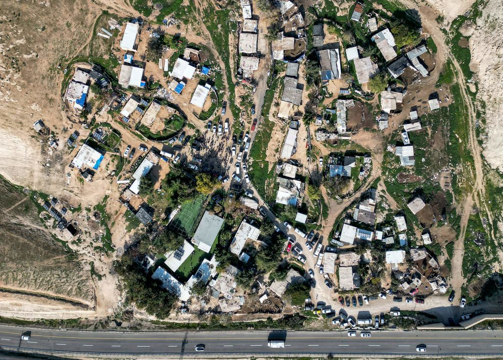 قرية الخان الأحمر شرق القدس، بيوتها من الصفيح - HAZEM BADER/ Getty Images