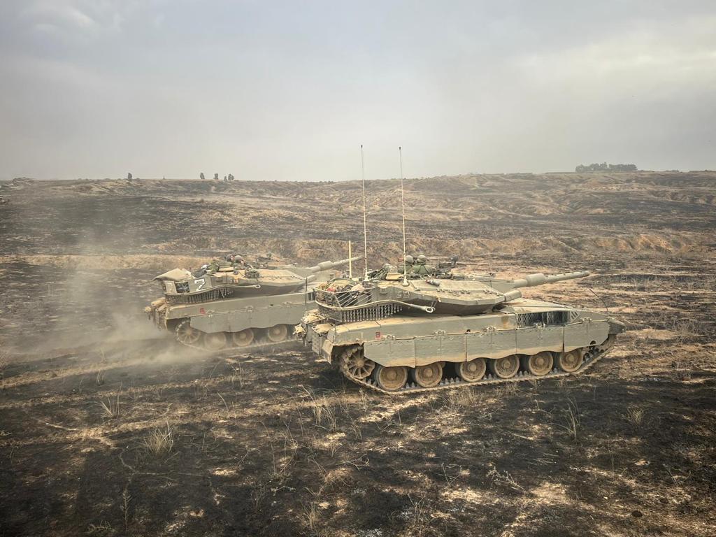 جيش الاحتلال يحشد قواته في غلاف غزة 