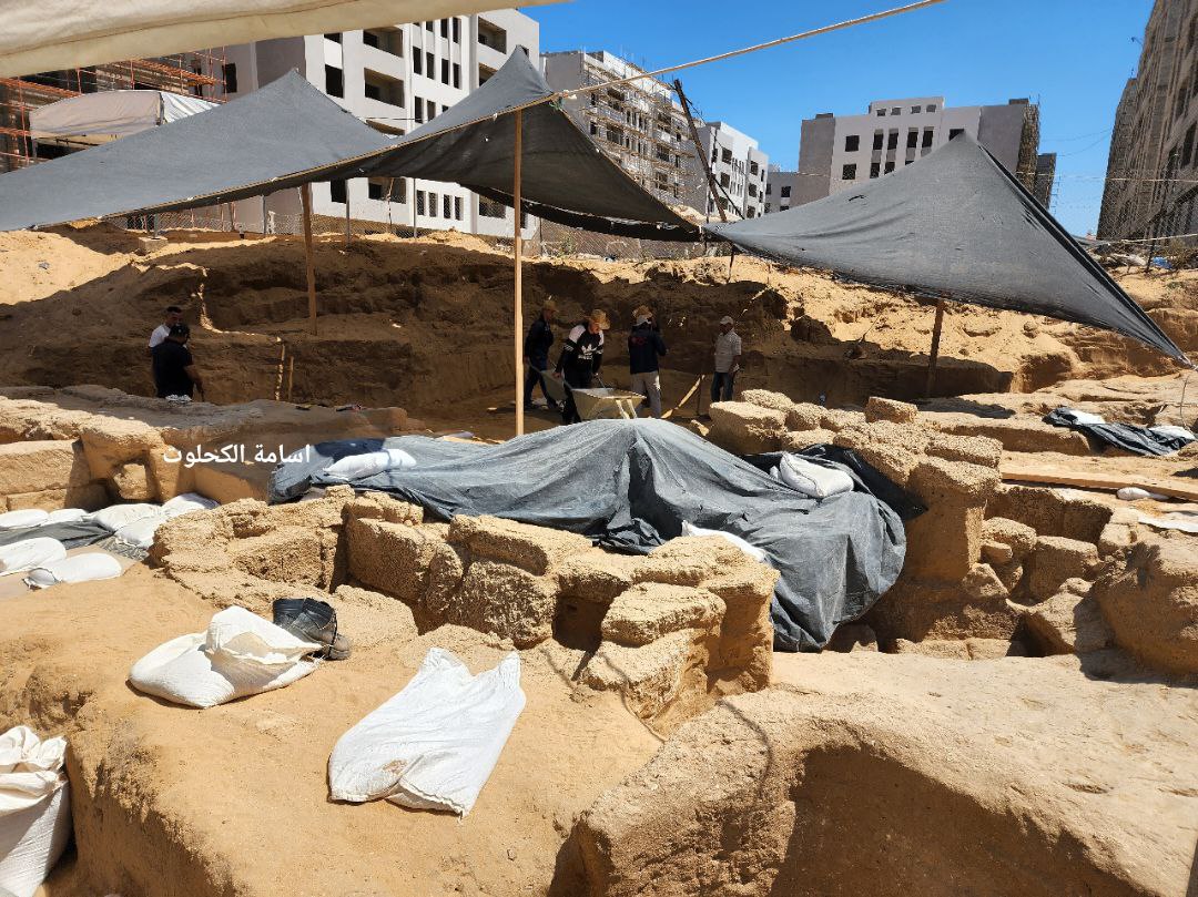  المقبرة الأثرية بغزة 