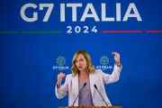 قالت رئيسة وزراء إيطاليا جيورجيا ميلوني، في مؤتمر صحفي في اختتام قمة مجموعة السبع، إن "إسرائيل تقع في الفخ الذي نصبته لها حماس في حربها على غزة".
