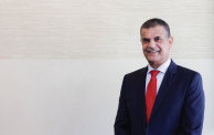 رجل الأعمال والمستثمر الفلسطيني/ الإماراتي عماد الجابر 