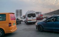 إغلاق حاجز حوارة وأزمة مرورية بعد إطلاق النار على مركبة يستقلها ثلاثة مستوطنين في حوارة