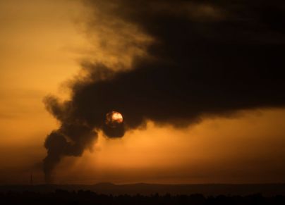 من آثار المعارك في قطاع غزة - Getty Images
