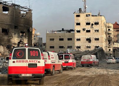 إسعاف الهلال الأحمر غزة