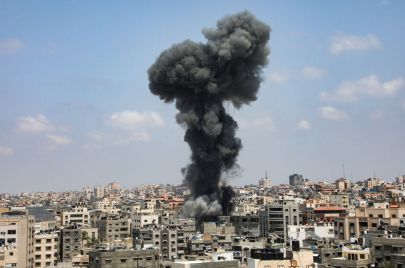 غارة إسرائيلية على قطاع غزة (gettyimages)