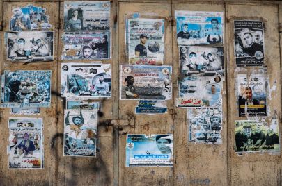 ملصقات لشهداء في مخيم جنين -  JAAFAR ASHTIYEH/ Getty Images