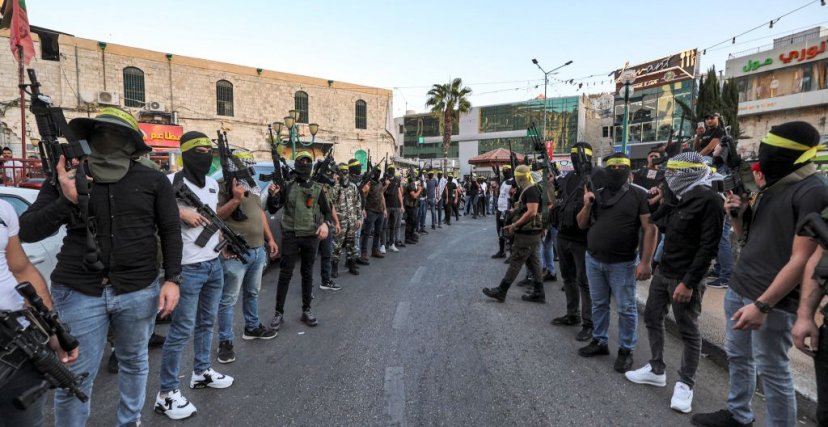 مسلحون في مدينة نابلس قبل يومين - JAAFAR ASHTIYEH/Getty 
