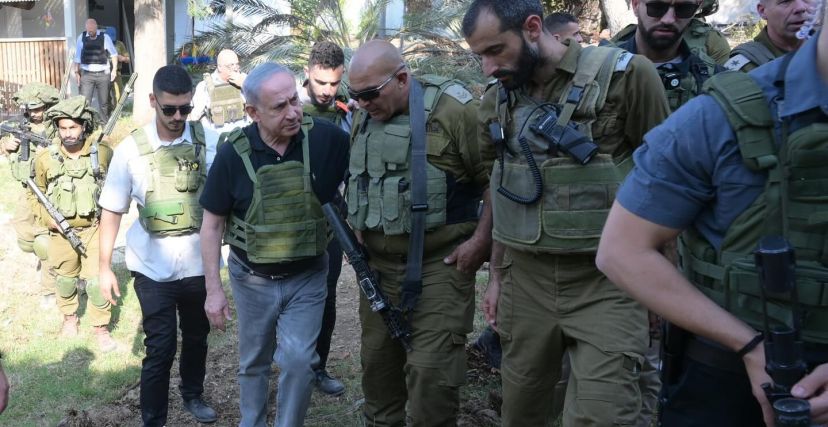 بنيامين نتنياهو يجري جولة في غلاف غزة
