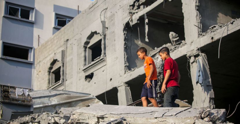 مدينة غزة في اليوم الثامن للعدوان الإسرائيلي - Ahmad Hasaballah/Getty Images 