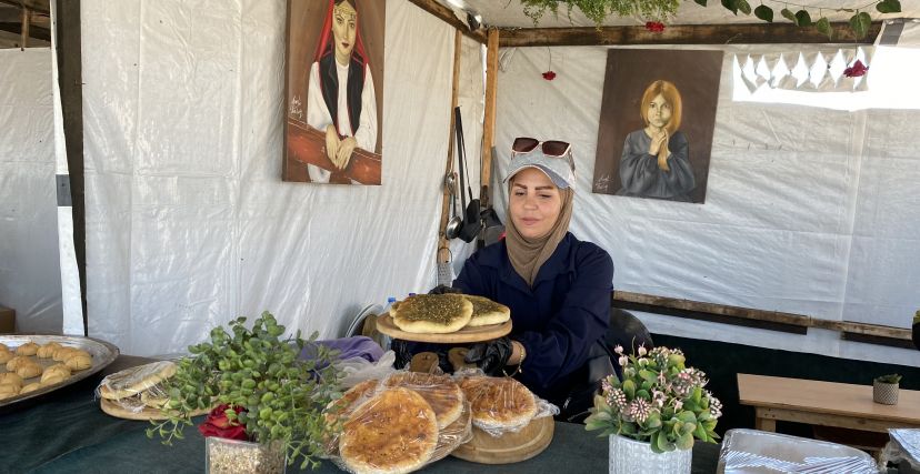 نجت الشيف هبة من غارة دمرت منزل ذويها في خان يونس-أحلام حماد-الترا فلسطين