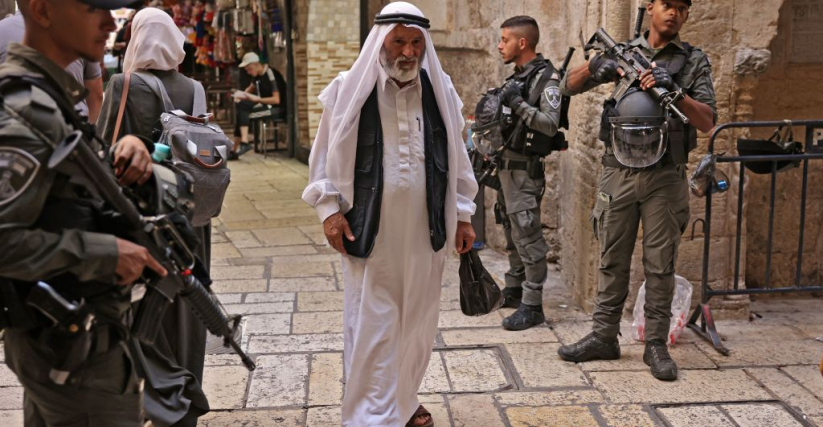 إجراءات إسرائيلية مشددة في القدس القديمة (AHMAD GHARABLI/ Getty)