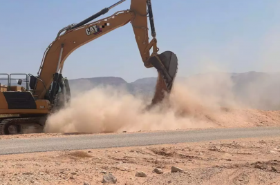 جيش الاحتلال يبدأ حفر خندق على طول الحدود مع الاردن